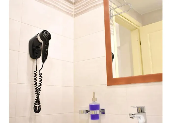 Manolika 4 كيثنوس