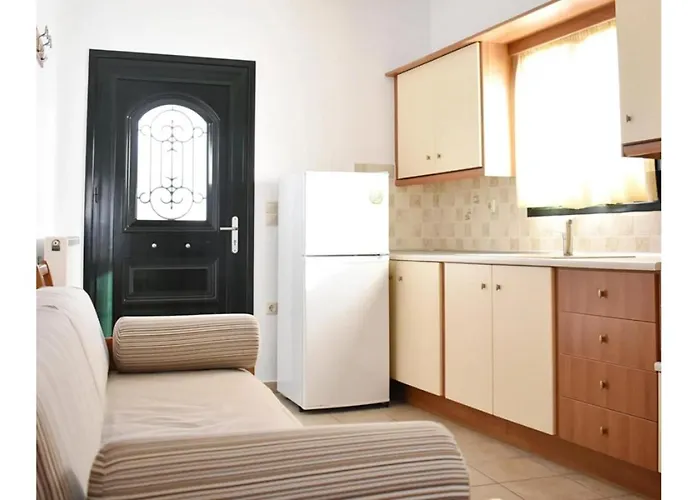 Manolika 4 * كيثنوس